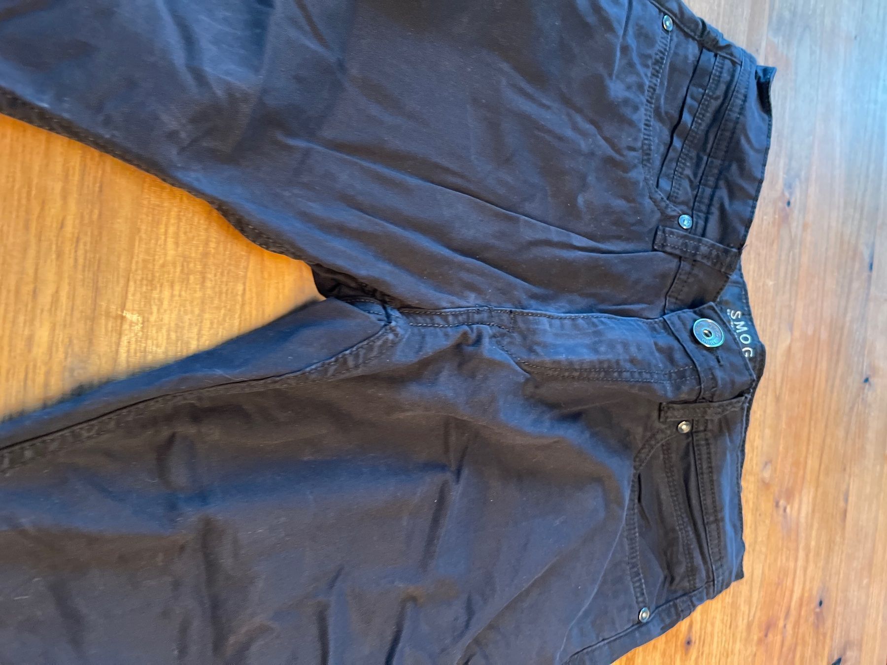 Pantaloni: Hose schwarz – Usato da Schnottwil venduto da Garuso 3