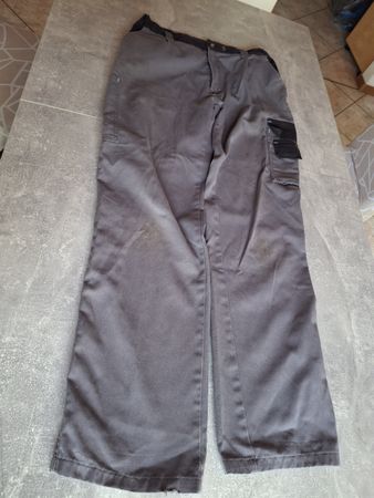 Pantalon de travail taille 42 marque Marsum 35% coton 