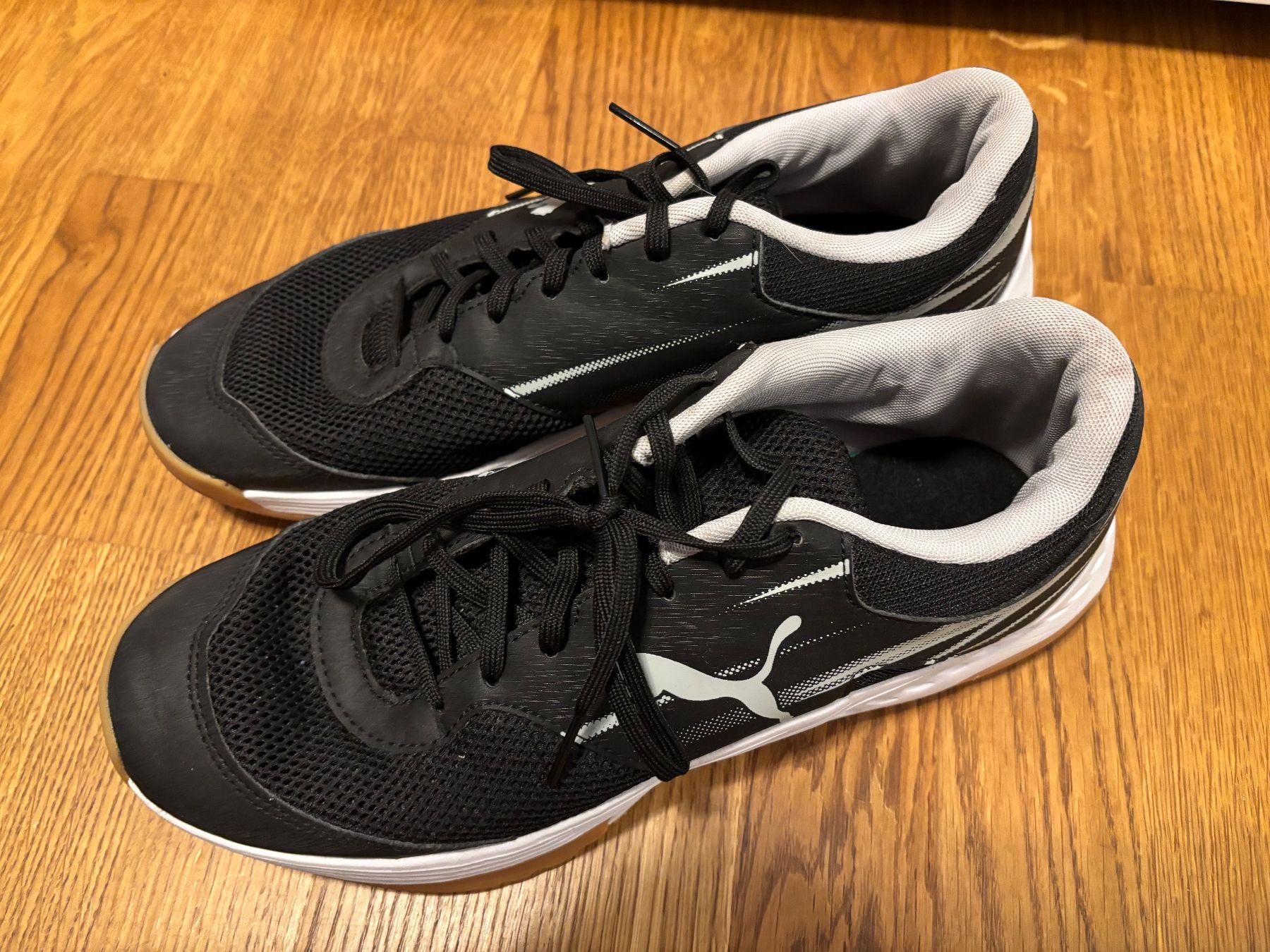 Puma Herrenschuhe: Hallenschuhe PUMA, Grösse 44.5 – Gebraucht aus Zürich von Crazyfabie
