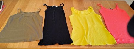 Vier Spaghettiträger Shirts, Grösse S