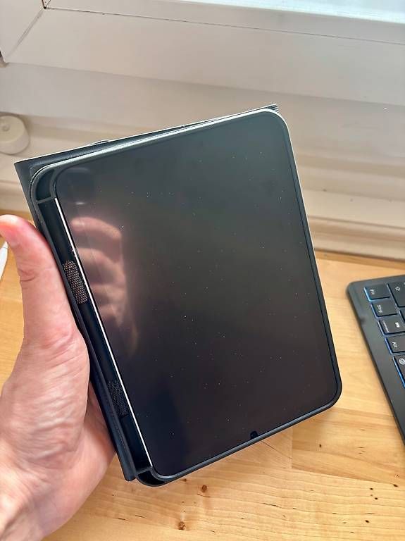 Covers & Taschen: Housse + clavier IPad mini – Gebraucht aus Morges von bla_d5hf 2