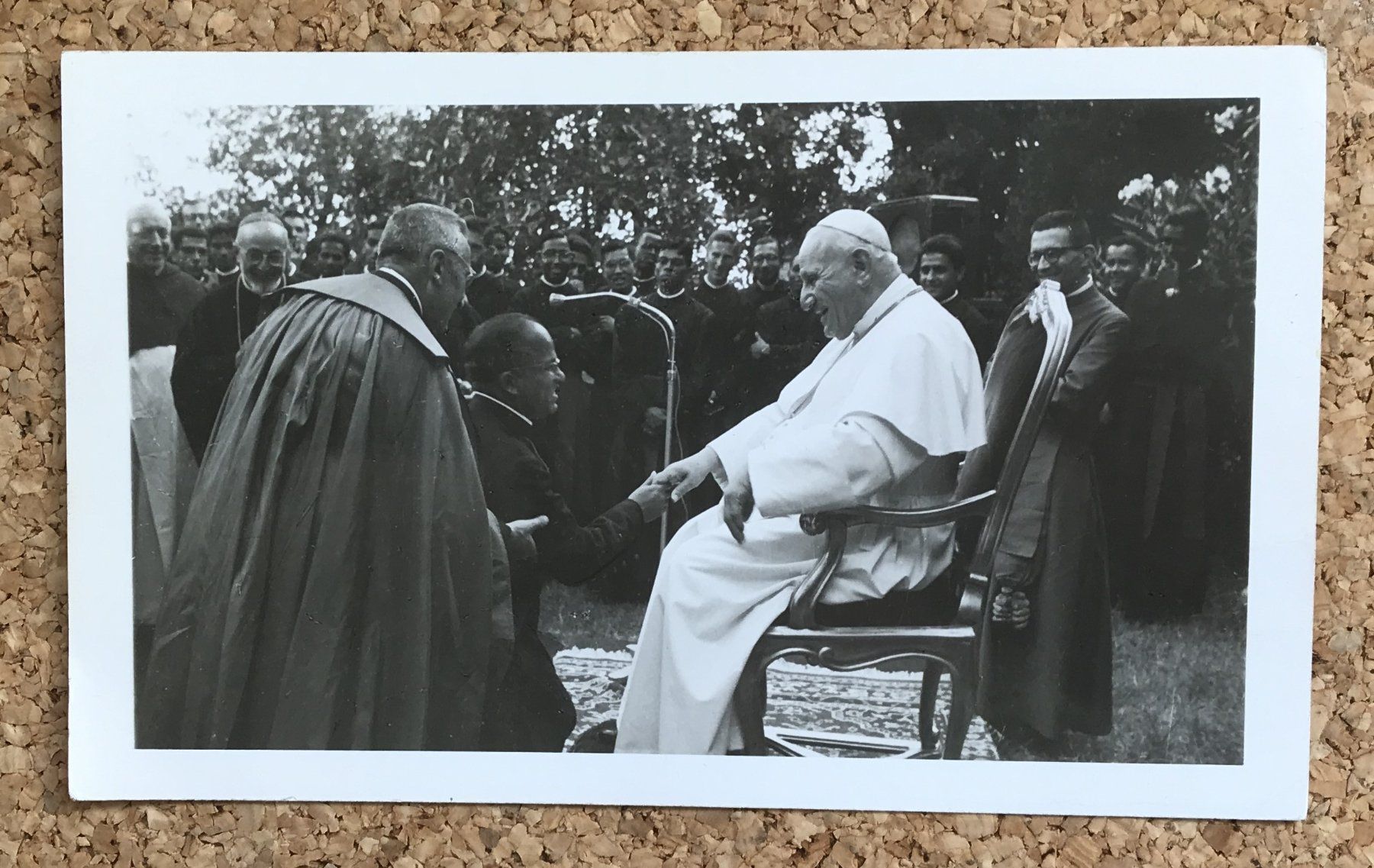 Foto & Immagini: ANTIKES FOTO PAPST BESUCH – Usato da Ostermundigen venduto da wini63