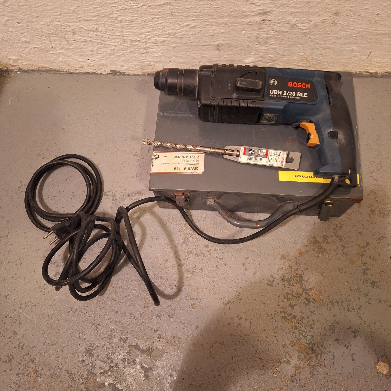 Bosch Bohrmaschinen: Bosch schlagbohrmaschine  – Gebraucht aus Winterthur von v-t88 2