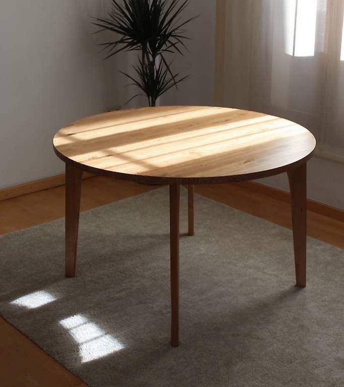 Tables: Runder Eichen-Esstisch  hochwertiges Design aus Spanien  – D'occasion à Basel par liv99 3