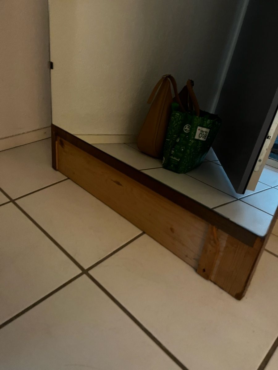Specchi: Standspiegel mit Holzrahmen – Usato da Lohn-Ammannsegg venduto da Whis 2