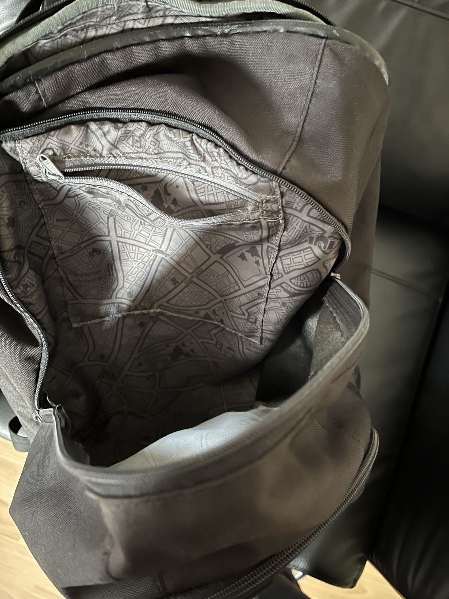 Zaini: New feel strength backpack with laptop bag – Usato da Dietlikon venduto da clf_g9mp 3