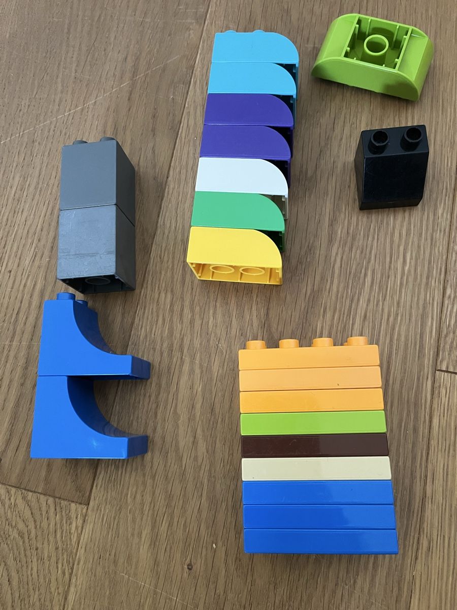 Lego Giocattoli: Duplo cubes – Nuovo (secondo la descrizione) da St. Prex venduto da Nikolletta 1