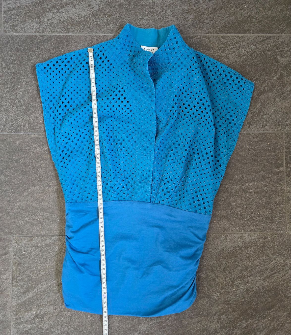Akris Top: Akris, F 36, Blau – Usato da Basel venduto da Inve 6