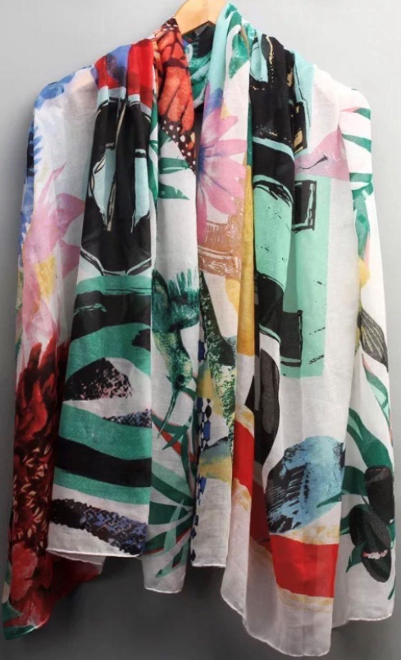 Foulard & Sciarpe: Desigual Schals – Nuovo (secondo la descrizione) da Birmenstorf AG venduto da BMW.M5 5