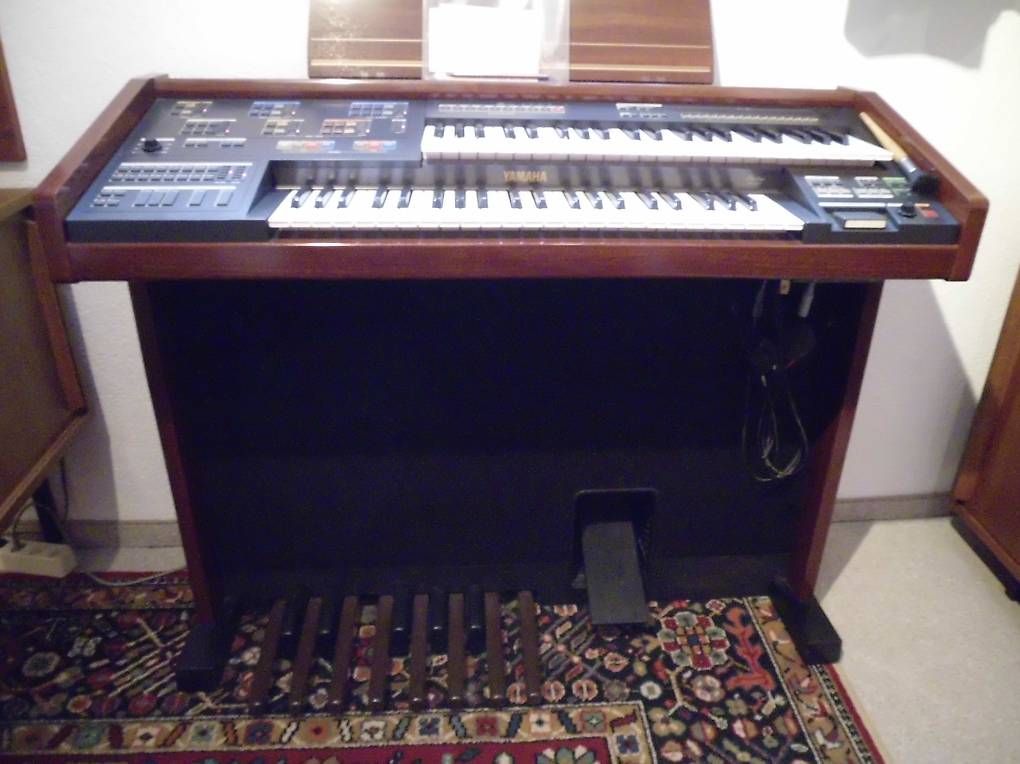 Musikinstrumente: elektronische YAMAHA Heimorgel  MC-400 – Gebraucht aus Dornach von bootte03 1