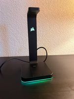 Support pour casque - Corsair ST100 RGB