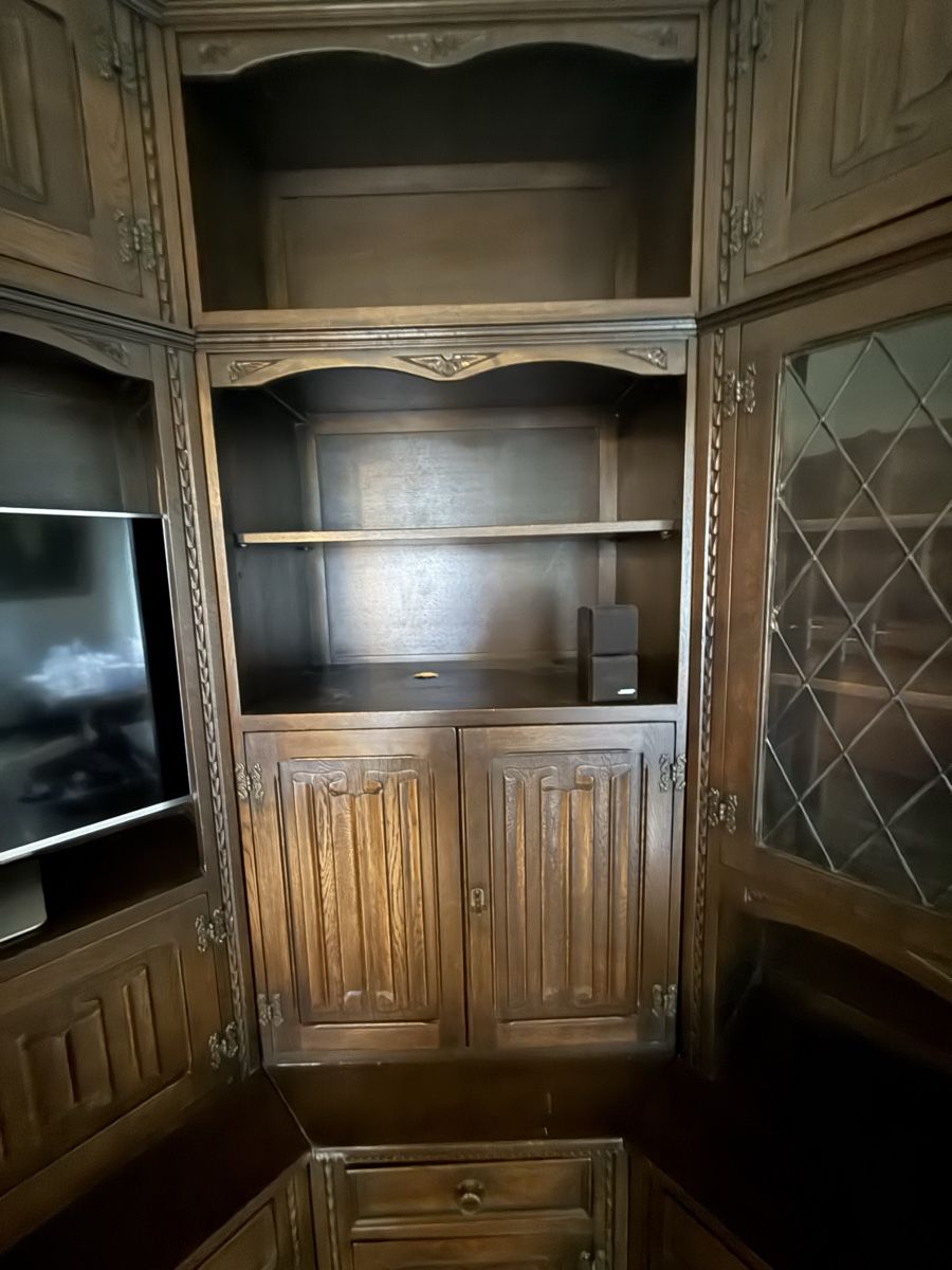 Credenze: GRATIS - Tudor Möbel – Usato da Fribourg venduto da Ferr4gam0 1