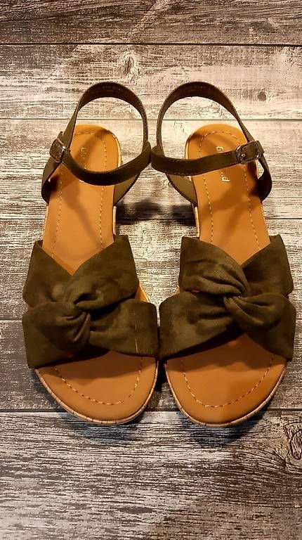 Graceland Scarpe da donna: Sandalen Grösse 39 – Usato da Erstfeld venduto da nan_6f9p 1