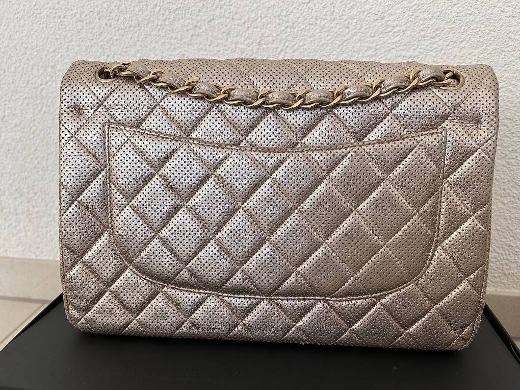 Borse da donna: CHANEL - Medium Double Flapbag – Usato da Wetzikon ZH venduto da GOOD-WATER 3