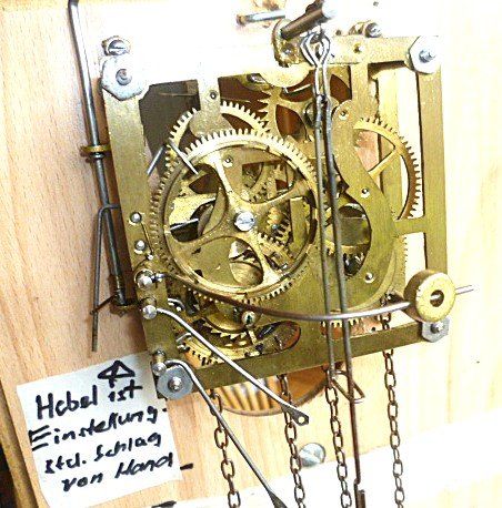 Orologi da terra & Orologi da parete: Kuckucks - Pendeluhr, gut im Schuss – Usato da Effretikon venduto da Heimstudio 7