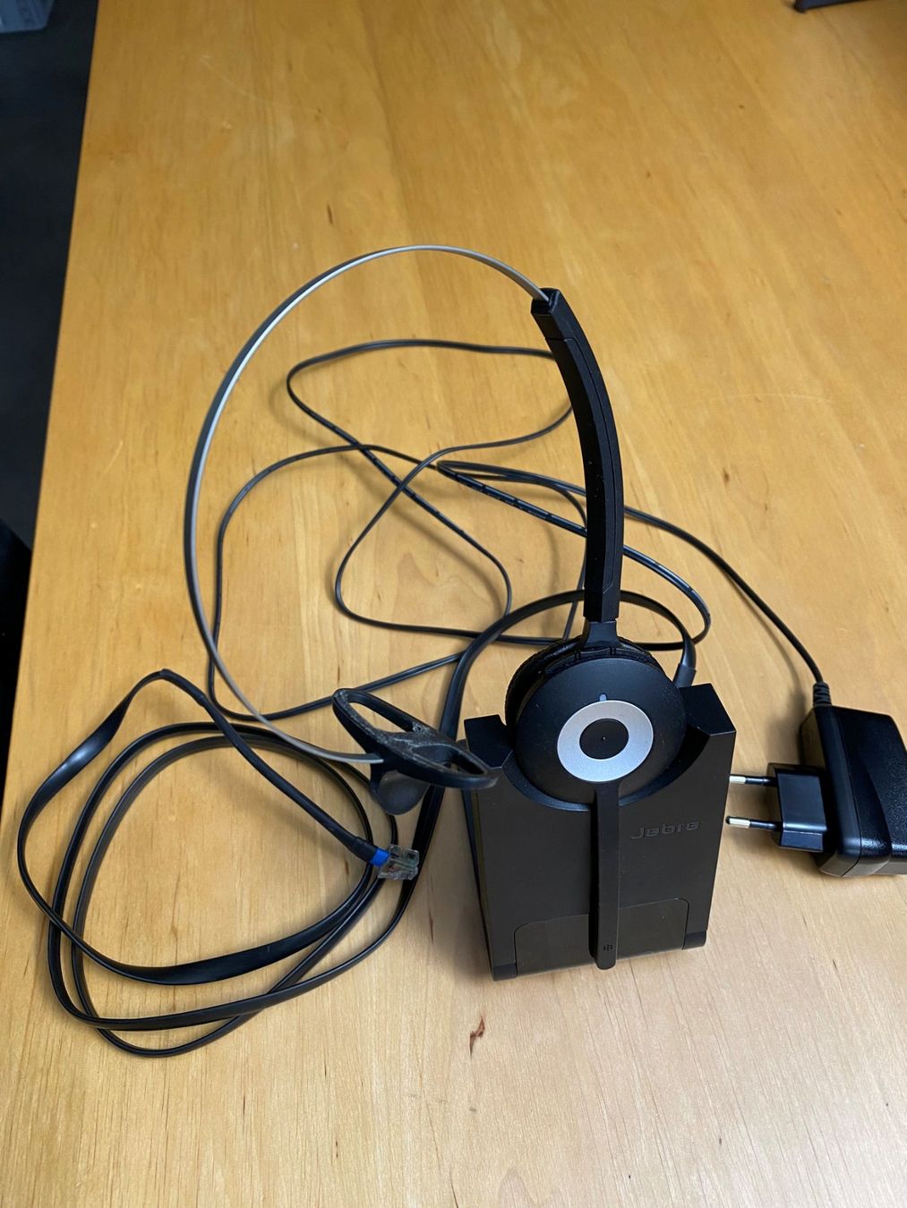 Aastra Telefoni: Mitel MiVoice 400 Telefonanlage mit Endgeräten und Dect-Send – Usato da Uetendorf venduto da ContecAG 2