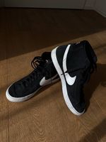 Nike Blazer Mid 77  Schwarz/Weiss  Grösse 42.5  wie neu