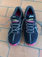 ASICS Outdoor & Laufschuhe Gr. 40.5 Schwarz Rosa