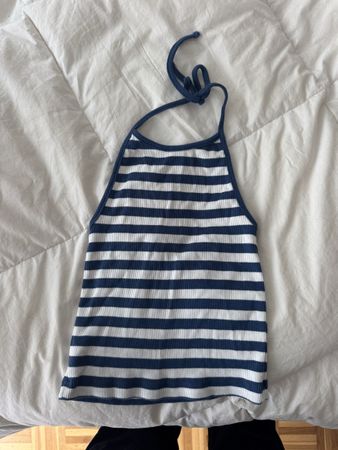 Haut Brandy Melville rayé bleu et blanc taille unique