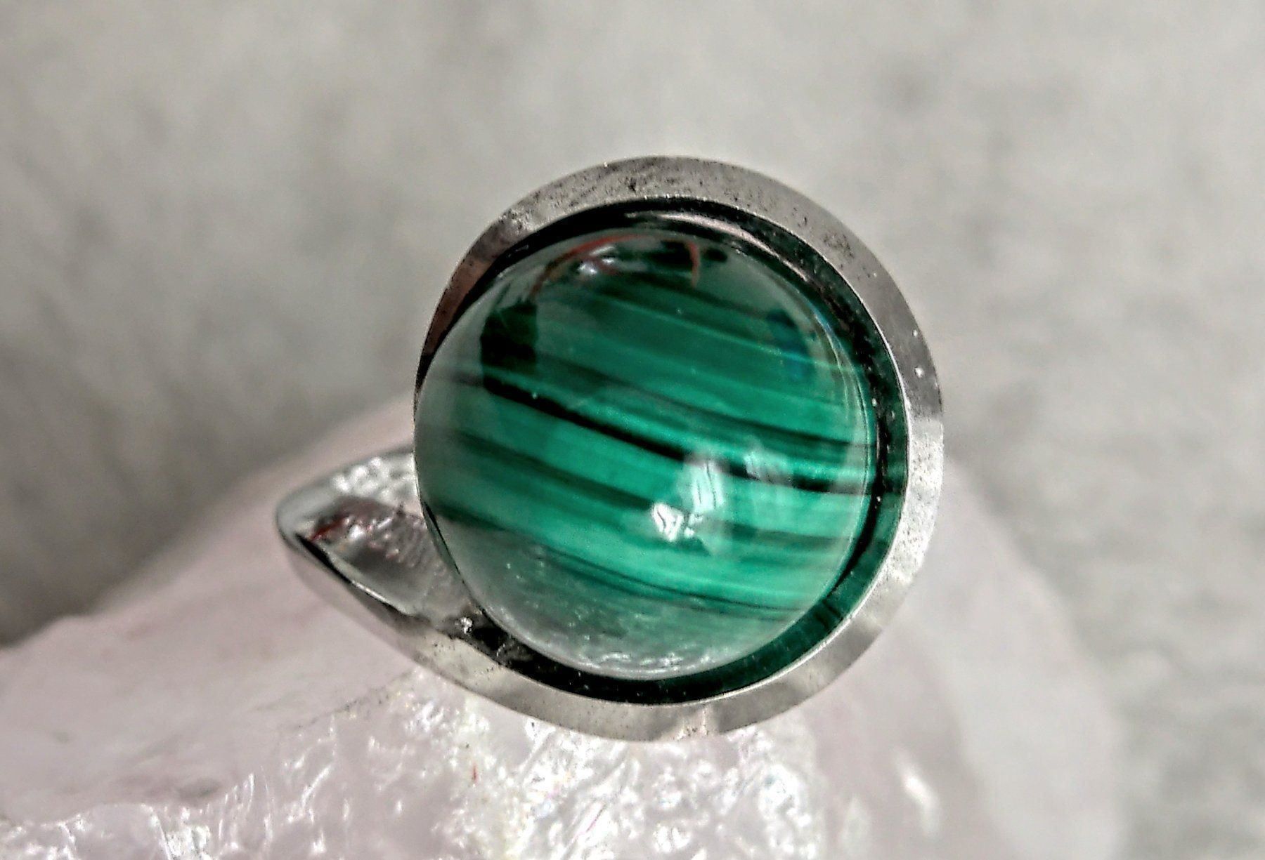 Anelli: Ring Silber 925 mit grünem Stein – Usato da Istighofen venduto da Ringparadies