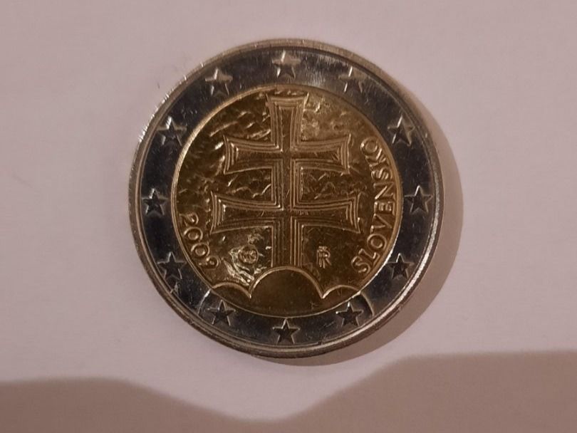 Alle Münzen: 2 Euro Münze Slowakei 2009 – Gebraucht aus Alt St. Johann von tury38