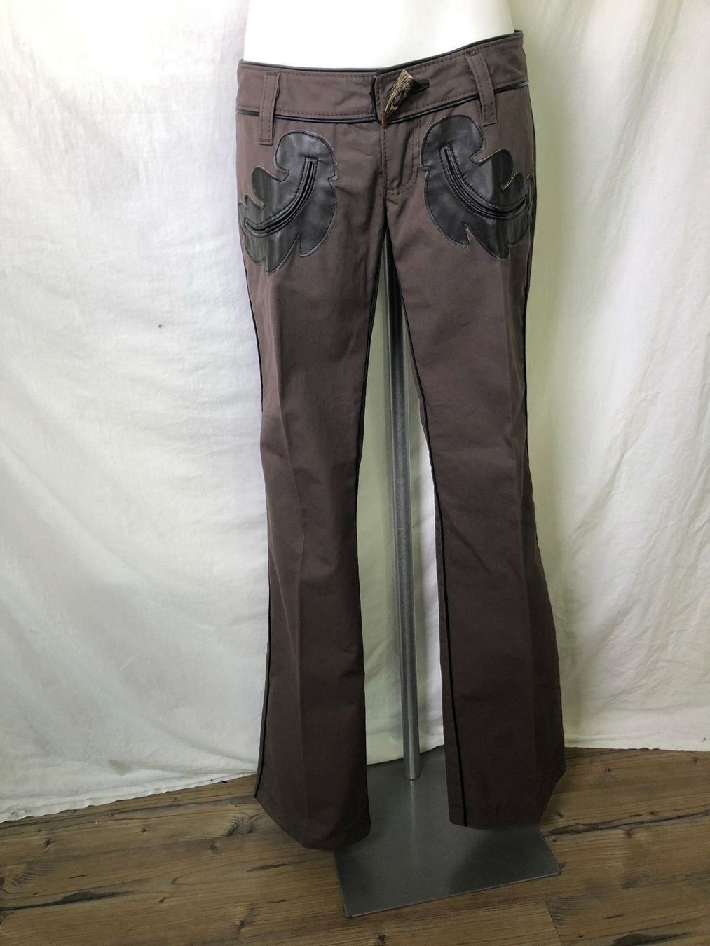 Dsquared2 Pantaloni: Dsquared2 Braune Hose mit Leder 36 neu – Nuovo (secondo la descrizione) da Coppet venduto da Vanessamode