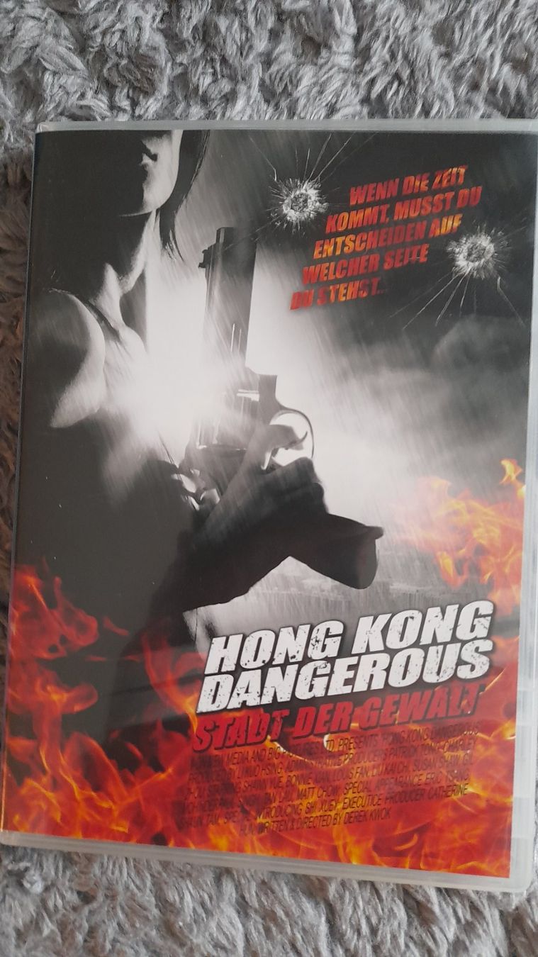 Tutti i DVDs: HONG KONG DANGEROUS    DVD – Usato da Wetzikon ZH venduto da Ramones01