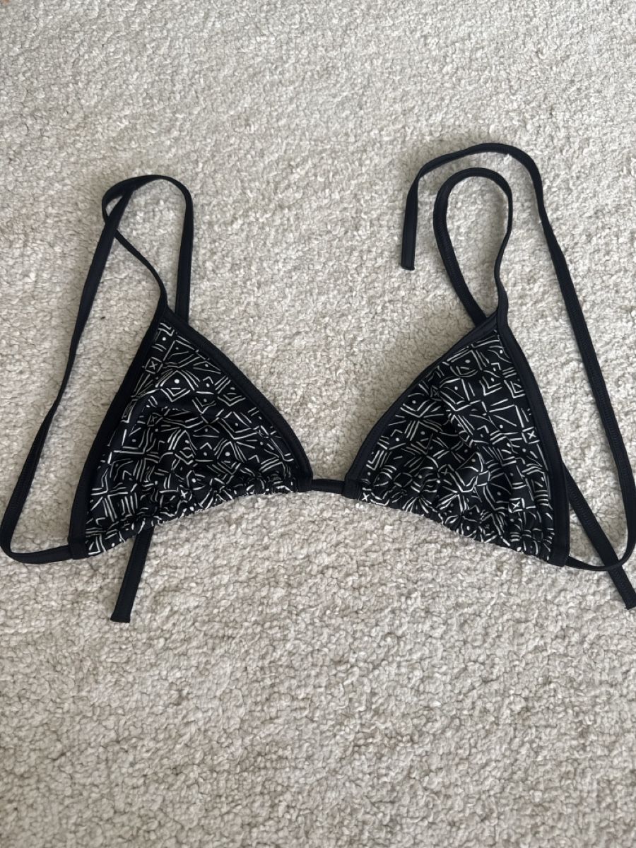 Decathlon Badekleider & Bikinis: Bikini Weiss Schwarz – Gebraucht aus St. Niklausen LU von car_2562 1