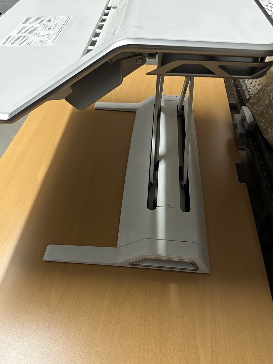 Fellowes Scrivanie: Fellowes Lotus DX Sit-Stand-Workstation / Office Stehpult – Usato da spreitenbach venduto da allyouneed24 2