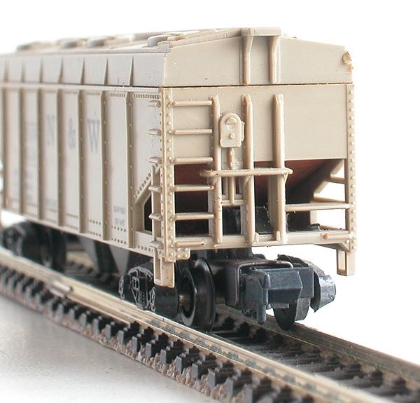 Trix Modellini di ferrovie: Arnold Rapido US Box Car N & W Spur N – Usato da Oberwil BL venduto da Klang 2