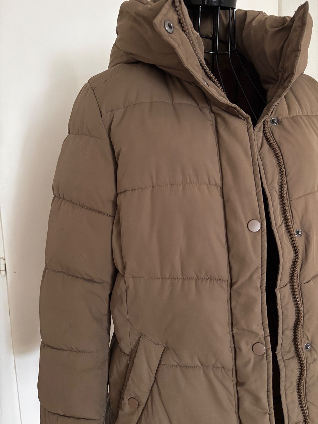 H&M Cappotti: Warme Winterjacke – Usato da Bern venduto da ViksiBash 1