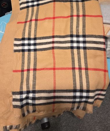 Orginal Burberry Schal kariert beigesehr guter Zustand