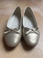 Ballerines femme couleur or taille 40 bon état