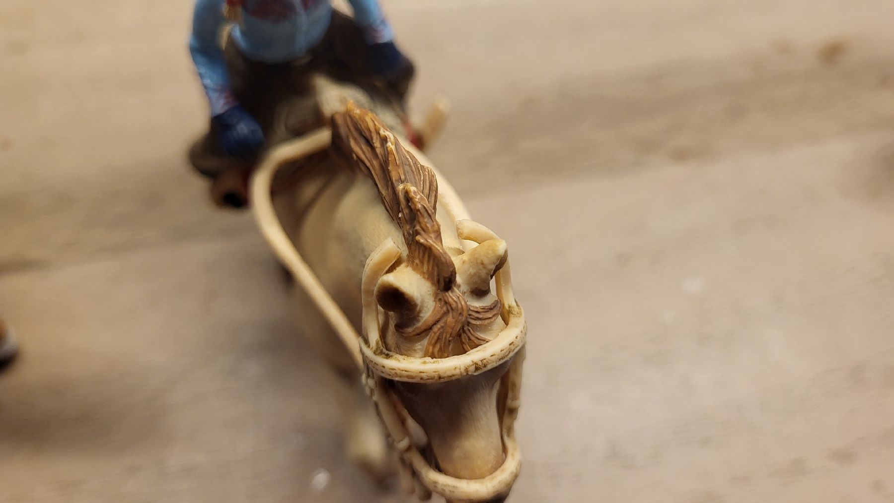 Schleich Spielzeuge: 3 Schleich Pferde mit Reiterinnen – Gebraucht aus Mels von mani013 4