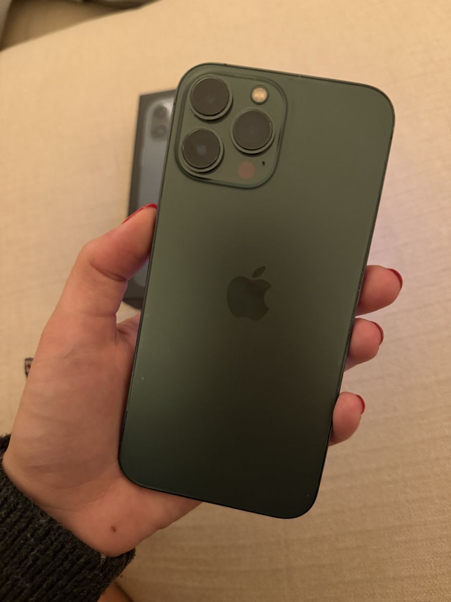 Apple Handys / Smartphones: Iphone 13 Pro Max Alpingrün 128GB – Gebraucht aus Zürich von SofiaLiebert1099 2