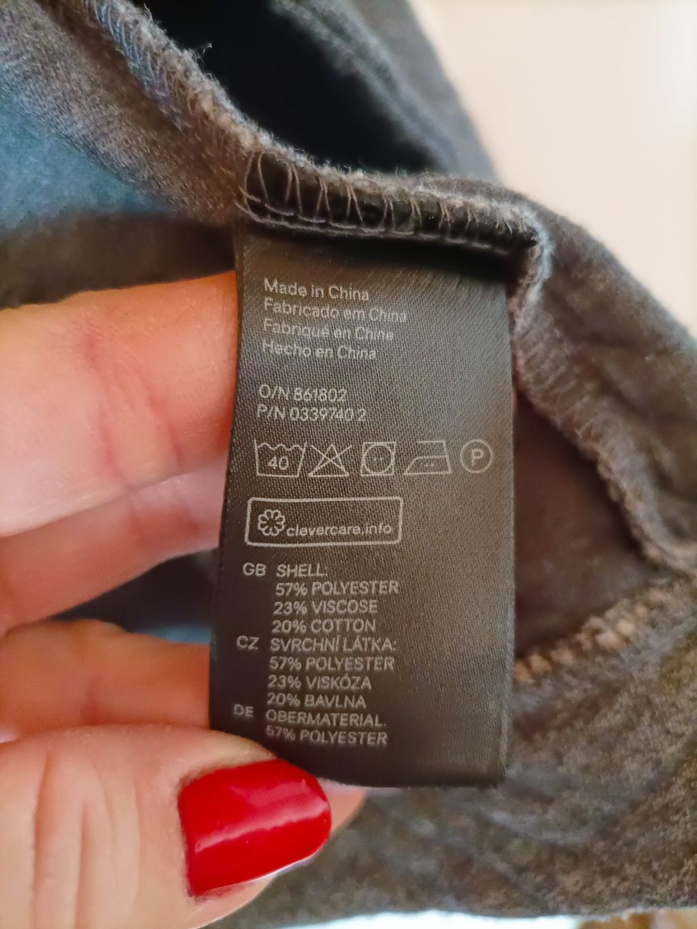 H&M Giacche: Jacke/ Jäckchen 34 – Usato da St. Gallen venduto da jan_ccx7 3