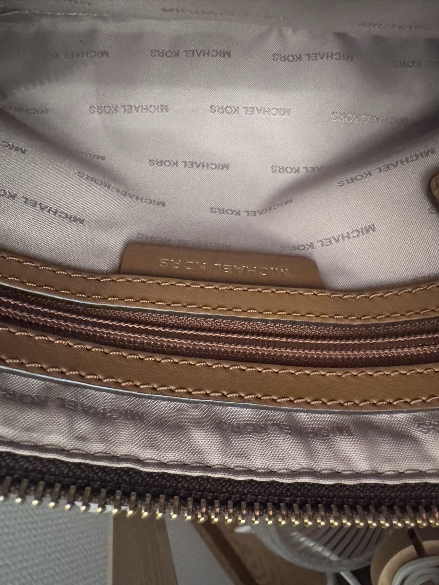 Michael Kors Borse da donna: Michael Kors Umhängetasche – Usato da Meiringen venduto da giu_qkv2 5