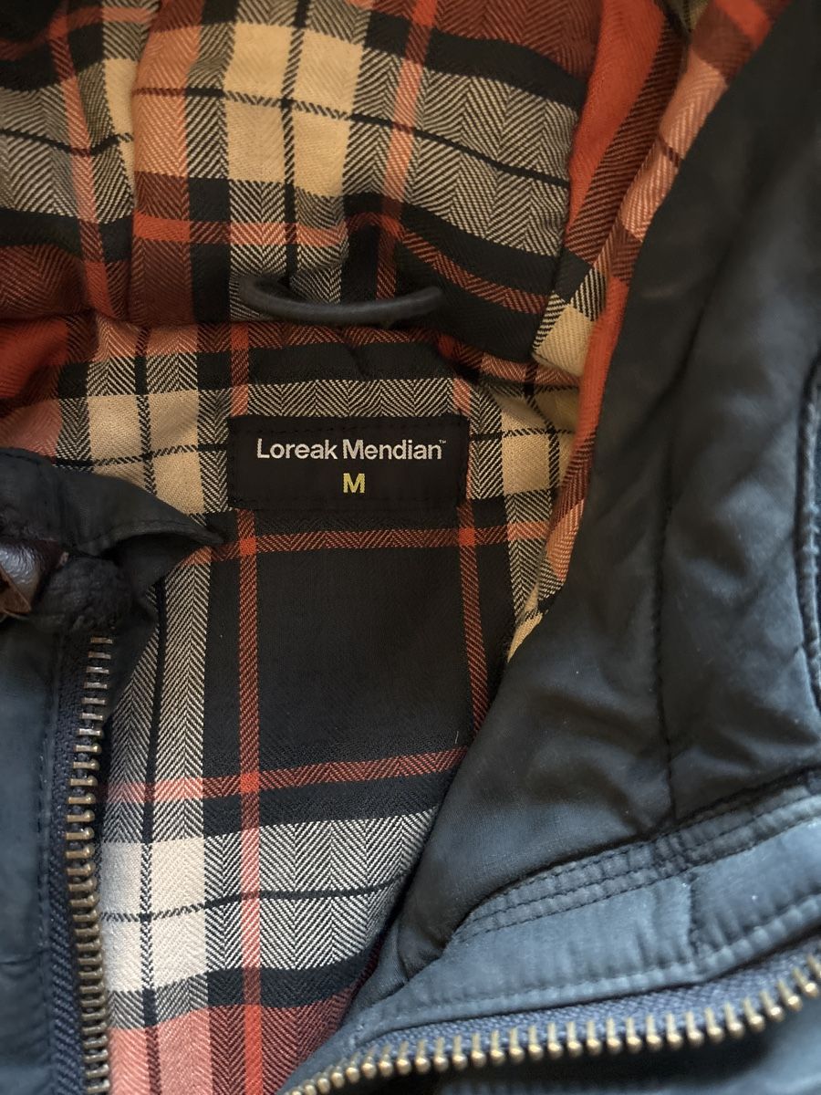 Giacche: Winterjacke mit Kapuze, Grösse M, Loreak Mendian – Usato da Haldenstein venduto da Alexa.R 1