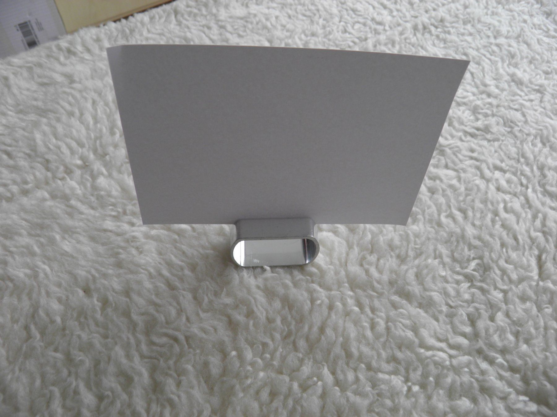 Supporti a parete: Gastroräumung: 27 Tischkartenhalter Aluminium – Usato da Triesen FL venduto da Trigon 4