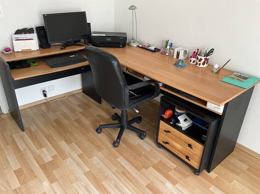 Scrivanie: Bureau d'angle – Usato da Miège venduto da mp8_x6yt