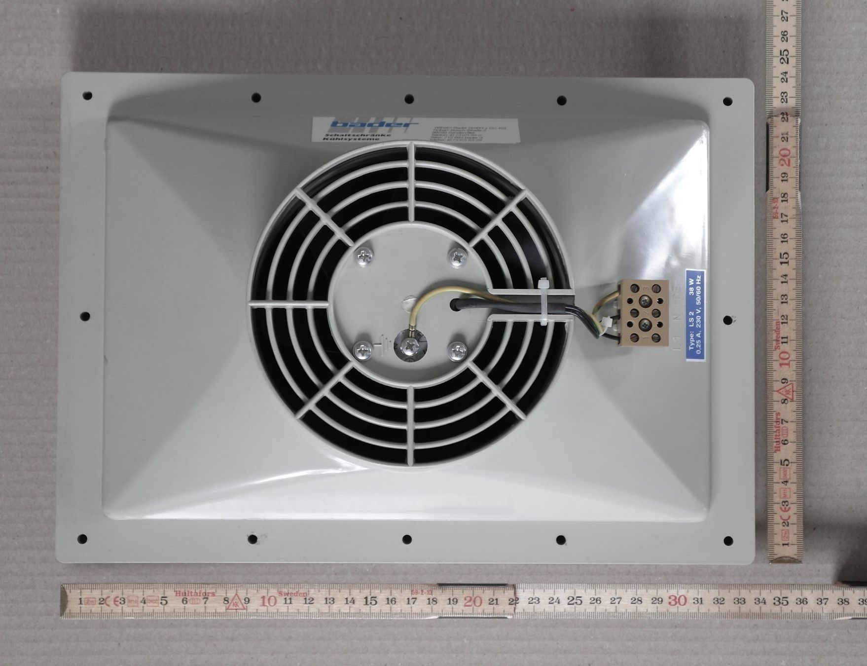 Ventilatori: Filterlüfter (Ventilator plus Filter in einem Gehäuse) BADER – Nuovo (secondo la descrizione) da Däniken SO venduto da _Pharao_