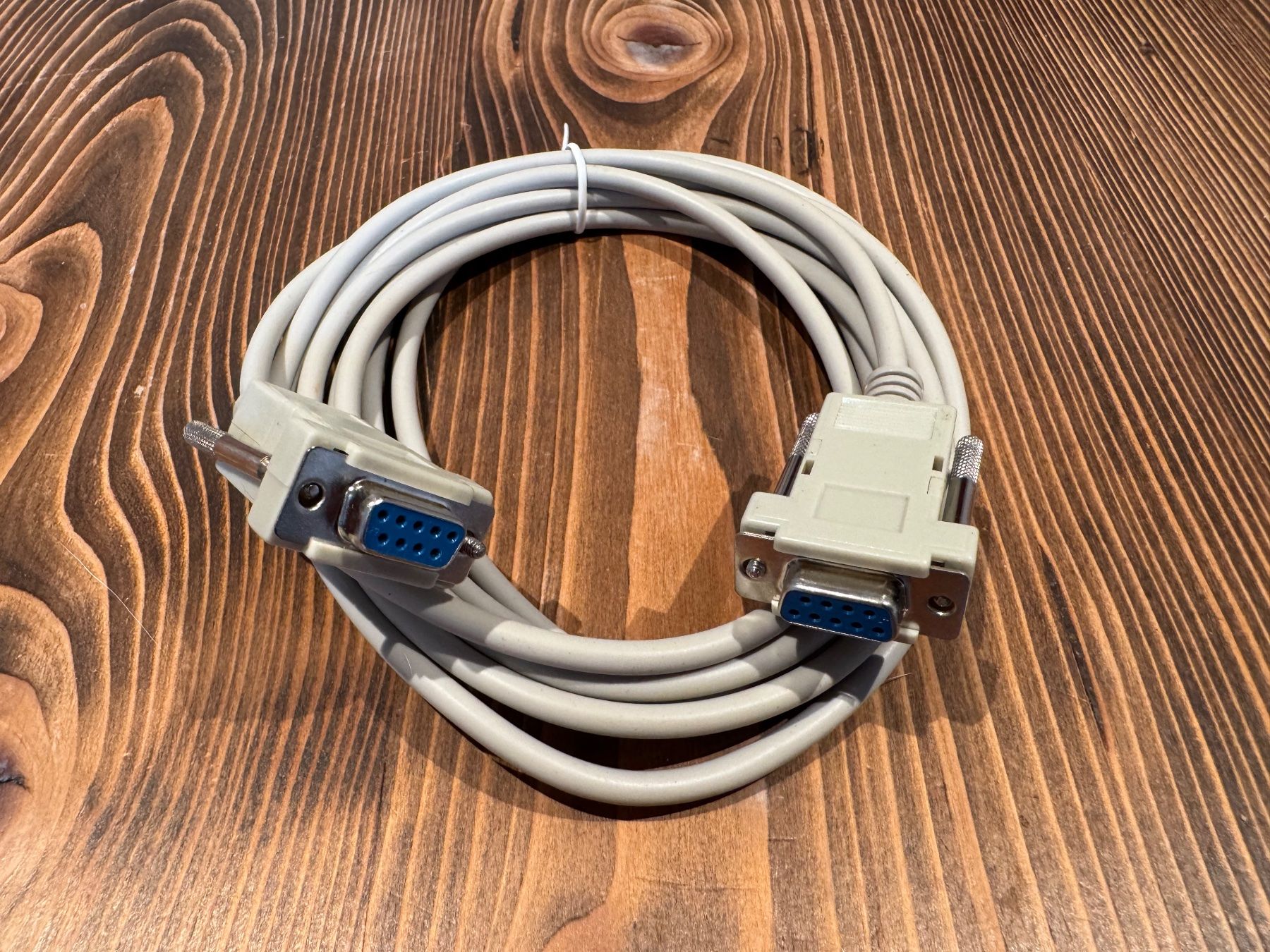 Cavi: Equip Nullmodem Kabel, 3m, DB9F/DB9F -  Neu – Usato da Arisdorf venduto da imbeck 1