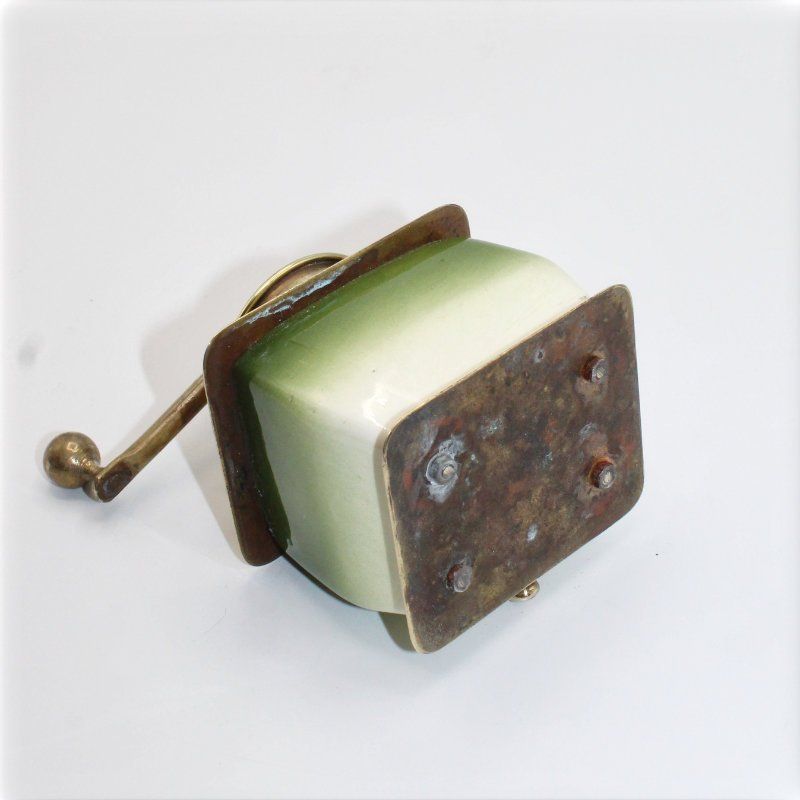 Elettrodomestici da cucina: Pfeffermühle antik - Messing - emailliert – Usato da Weggis venduto da Mylemontree 4