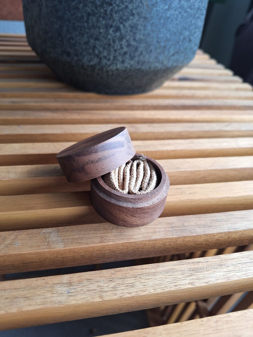 Anelli: Ringschachtel aus Holz – Nuovo e nell'imballaggio originale da Jona venduto da SL95 4