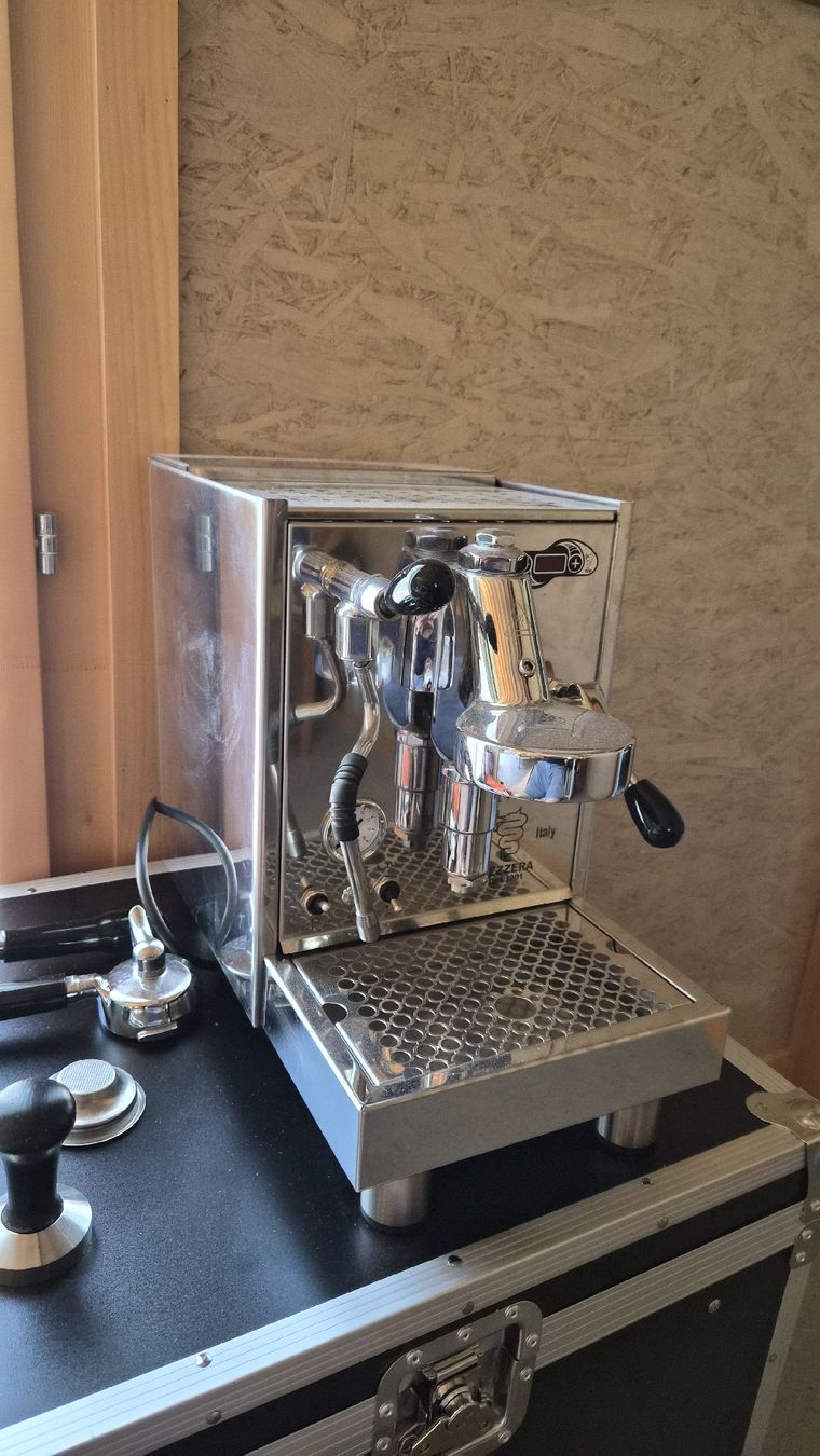 Bezzera Macchine per caffè & Macchine per espresso: Espressomaschine Bezzera Unica PID – Difettoso da Langenthal venduto da galuli 1