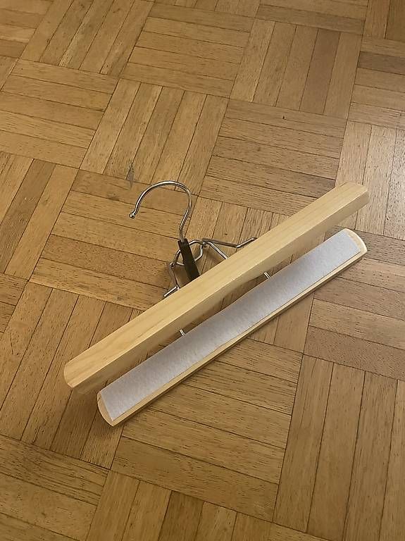 Appendiabiti: Hosenbügel Ikea  – Usato da Hergiswil NW venduto da ballmera 1