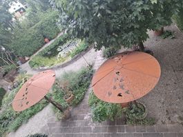 Handgefertigte Gartenschirme aus massivem Stahl, Einzelstück