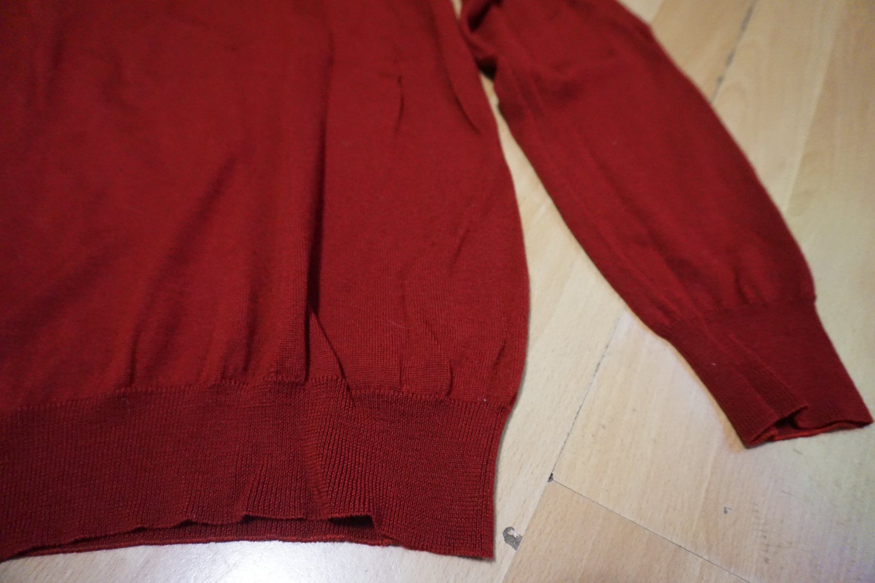 Pullover & Sweatshirts: Herren Pullover rot 100% Merino Gr. L – Gebraucht aus Zürich von einalemjena 1