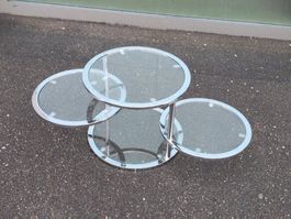 Dekoratives Beistelltischchen mit 4 Glasplatten BAUHAUS