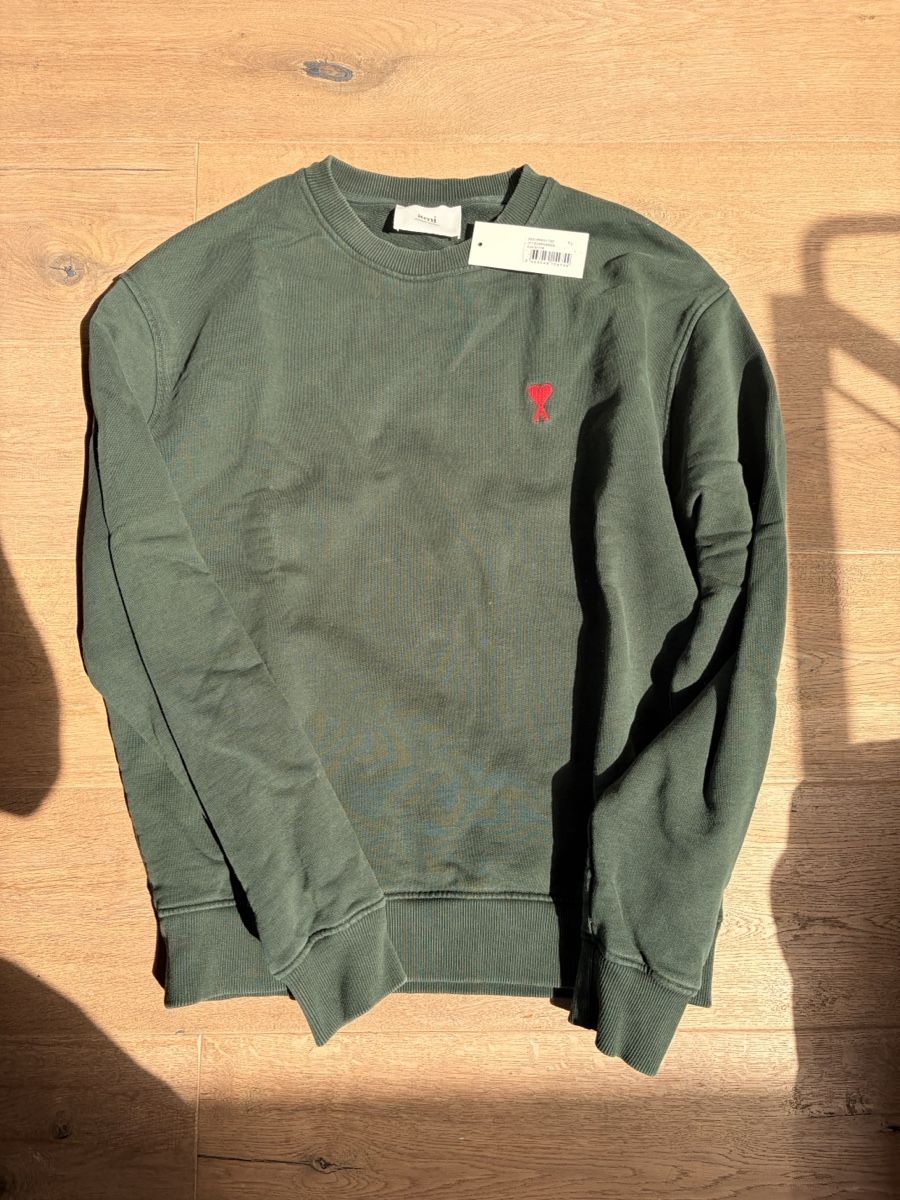 Maglioni & Felpe: AMI Paris Sweatshirt green size L – Nuovo (secondo la descrizione) da Cartigny venduto da Mat-cttn